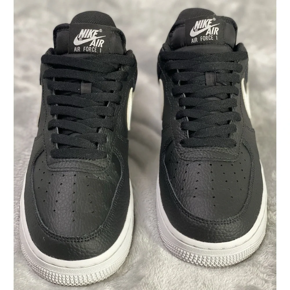 Nike Air Force 1 07 Mens Size 9 Black White CT2302-002 Low Top Sneakers